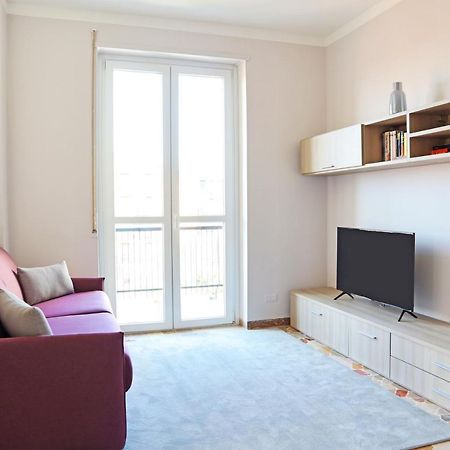 Flat Milano Niguarda 4Pax-Wifi Lägenhet Exteriör bild