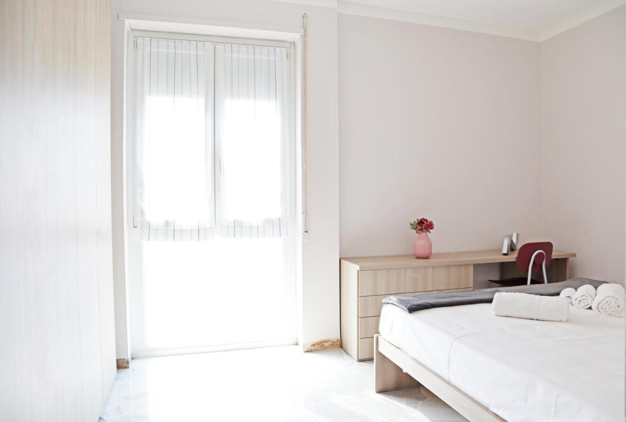 Flat Milano Niguarda 4Pax-Wifi Lägenhet Exteriör bild
